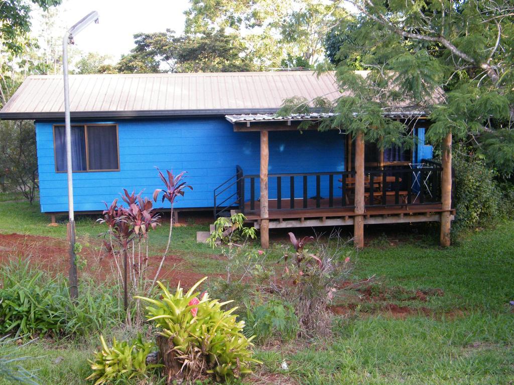 Lake Eacham Tourist Park & Cabins Екстер'єр фото